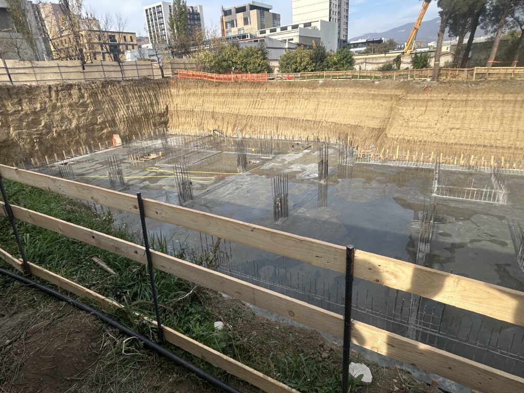 -2 პარკინგის სართულის ფილის მოპრიალება